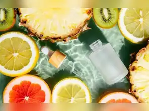 Image for Best Serums for Summer in India to Protect And Rejuvenate Your Face