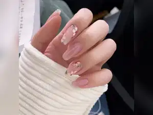 Image for Best artificial nails(stick-on nails) for effortless style, flawless manicures, and glamour