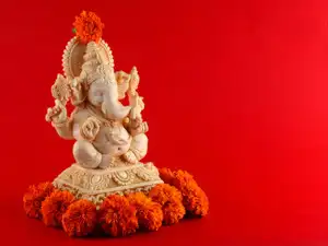 Image for Ganesh Chaturthi Idols Under Rs.300: 9 Budget-Friendly Picks for Bappa