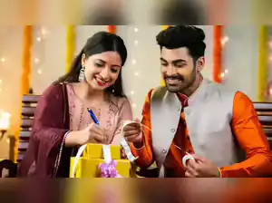 Image for 10 Amazing Bhai Dooj Gifts for Sister That Won’t Break the Bank (All Under ₹1000)
