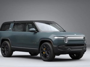 If only Rivian’s electric SUV drove as smooth as it looks