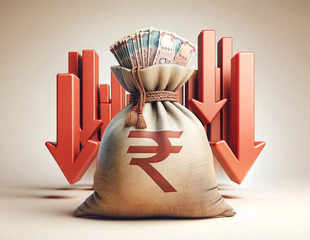 Passive funds lose charm amid falling returns
