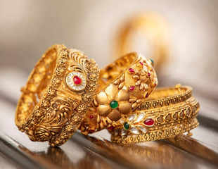 10 gram Gold price at Rs 2 lakh in 6 yrs or 18 yrs?