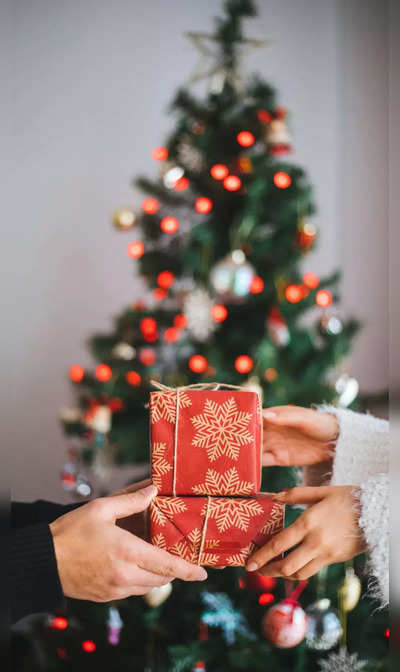 5 Gift Rule Christmas: Want, Need, Wear & Read (Best of 2024)