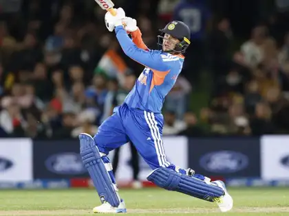India clinches the T20I series against New Zealand after chasing down 199 in just 13.2 overs in the third match