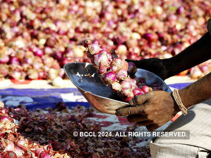 I-T raids on onion traders in Maharashtra