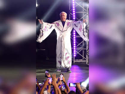 WWE legend Ric Flair involved in verbal spat at Florida restaurant; Video goes viral on social media