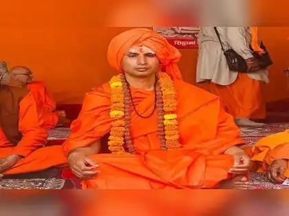 FIR against 113 people for attacking Mahamandaleshwar Kaushlendra Giri in UP's Ballia