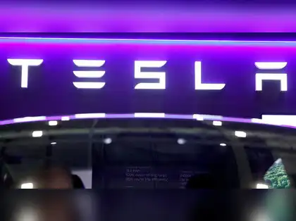 Tesla stock chart signals trouble — analysts say the slide might be far from over