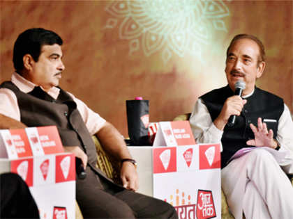 PM Modi's 100 days: Nitin Gadkari, Ghulam Nabi Azad trade charges on government's 100-day performance