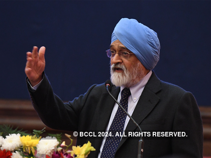 Government's infra push not credible amid pandemic: Montek Singh Ahluwalia