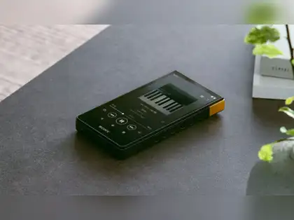 SONY WALKMAN 　NW-17 Sony Walkman: Sony brings its new Walkman NW-ZX707 to India. Check