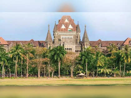 Bombay High Court is recruiting for more than 4000 posts