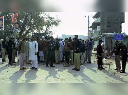 Mob storms Pakistani police station, lynches man accused of blasphemy