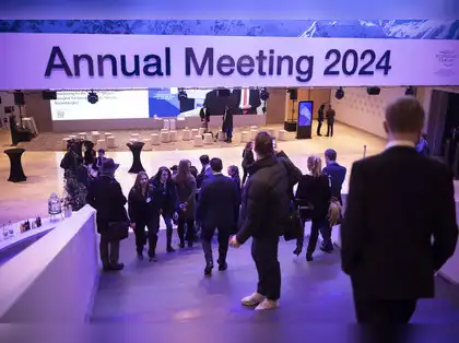 Technology news and reviews image