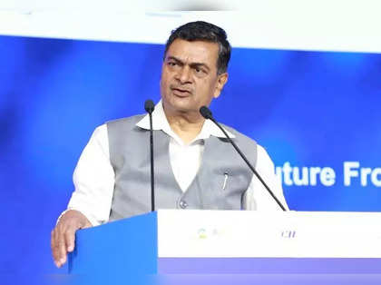 Diversification of solar manufacturing and supply chains must to achieve net-zero emission goal: R K Singh