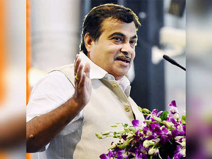Congress in no mood to let go union minister Nitin Gadkari house "bugging" issue