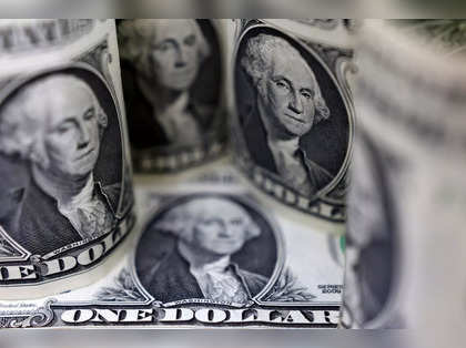 Dollar tenses for data verdict on rate cut risks