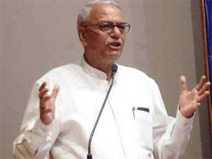 Sonia should ask Prime Minister to resign for failure on economic front: Yashwant Sinha