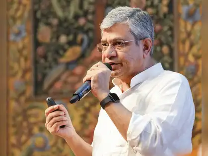 India can sustain iPhone growth despite Foxconn recall: Ashwini Vaishnaw