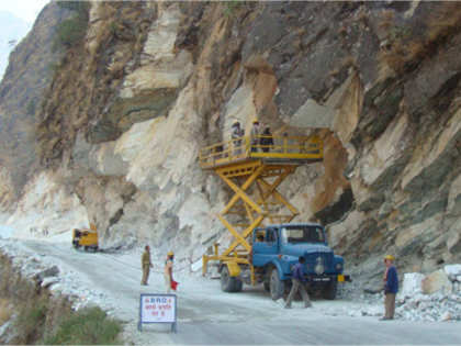 Govt clears construction of 27 roads along Sino-Indian borders