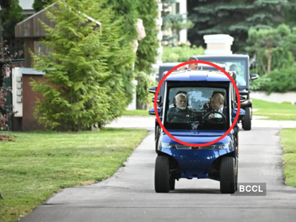 Viral Video: Russia President Putin gives 'Param dost' Modi a tour in his  electric car - The Economic Times