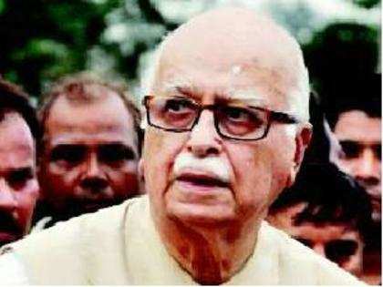 LK Advani talks of clean politics at RSS meet