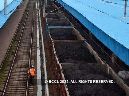 Power companies seek three-way fuel pacts with coal companies, Railways