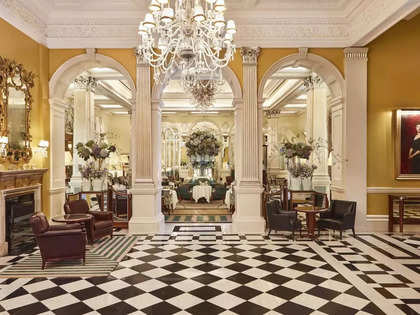 Want royal treatment? Visit these 5 luxe hotels in London that will make you feel posh