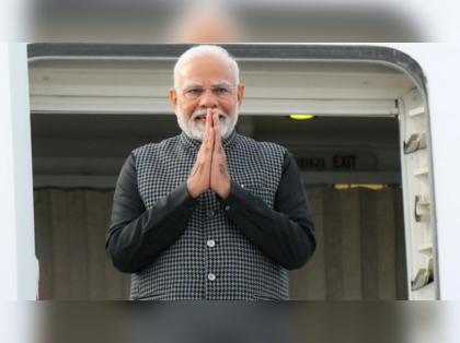 Image for PM Modi extends birthday greetings