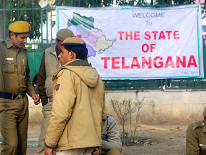 Andhra Pradesh to open checkposts on Telangana border