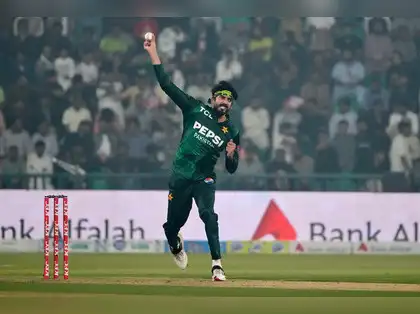 VK-dan yosh onalar ishtirokidagi porno videolar