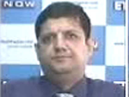 Sectoral churning likely; IT, pharma to outperform in weeks to come: Mitesh Thacker