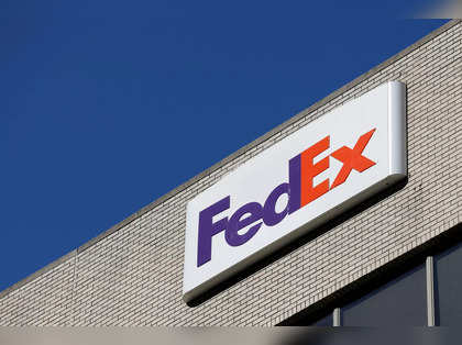 FedEx teams up with WhatsApp for enhanced delivery updates