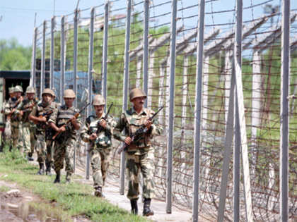 Pakistani troops violate ceasefire again, target Indian posts in Jammu and Kashmir
