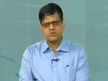 Despite strong deal wins, worried about fall in TCS employee and revenue numbers: Mahantesh Sabarad