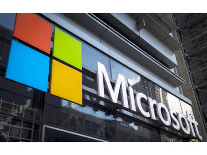 How Microsoft can reach and keep 1 billion Windows 10 users