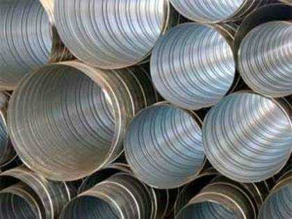 Aluminium futures weaken as participants trim position