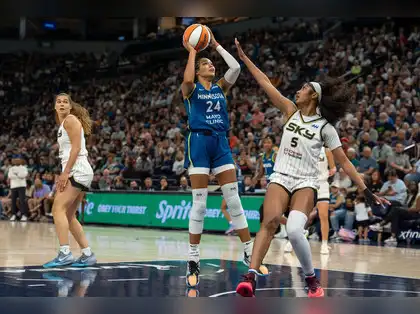 Lynx extend home win streak to 11 after close win over Sky