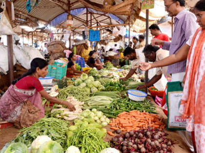 Bad weather hampers vegetable supplies, firms up prices
