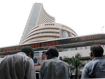 Sensex ends 314 points down; Vedanta, ITC top losers; TechM cracks 5% intraday