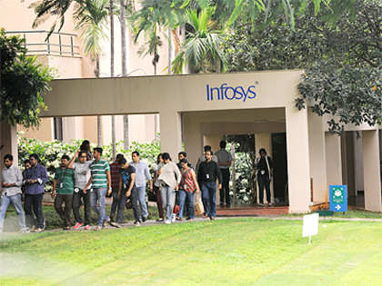 Infosys CEO Vishal Sikka to work out of US; travel frequently to Bangalore