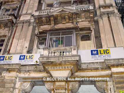 LIC sets record on claims front, settles 99.92 per cent cases