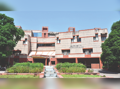 IIT-Kanpur reviews 'startup gateway for garbage-free cities'