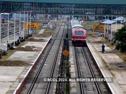 Railways floats Rs 30k cr tender for 800 electric train engines