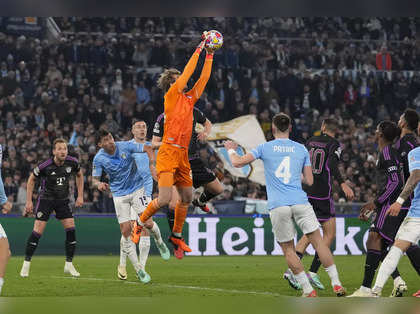 Bayern’s woes continue with 0-1 shock loss to Lazio
