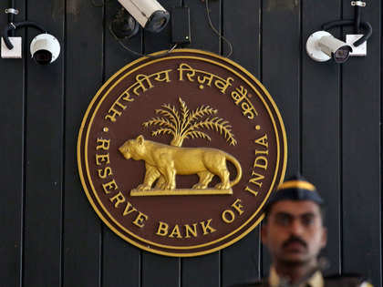 Govt expects Rs 90,000 cr dividend from RBI in FY20