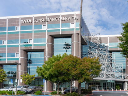US techie sues TCS for discrimination against Americans and favouring Indians on H-1B visas
