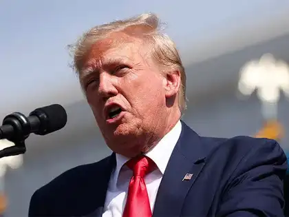 Pakistan politicians, others ask govt to review Trump's nomination for Nobel Peace Prize