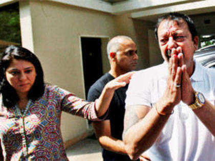 Dutt case: Congress not to interfere, BJP says verdict be adhered